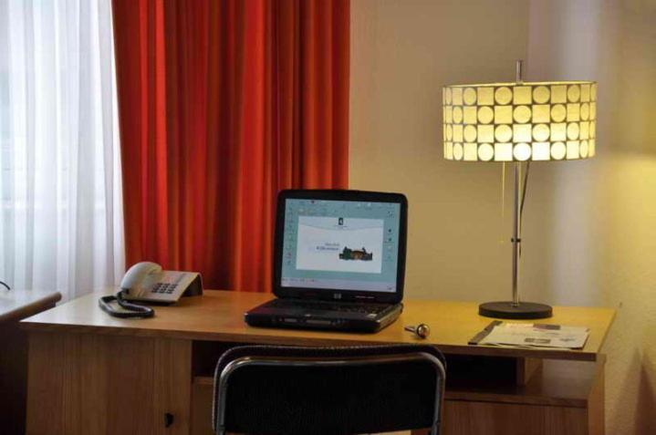 Hotel Restaurant Seegers Haste Exteriör bild